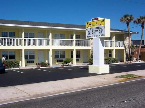 1700 S Atlantic Ave, Daytona Beach, FL à vendre - Photo du bâtiment - Image 1 de 1