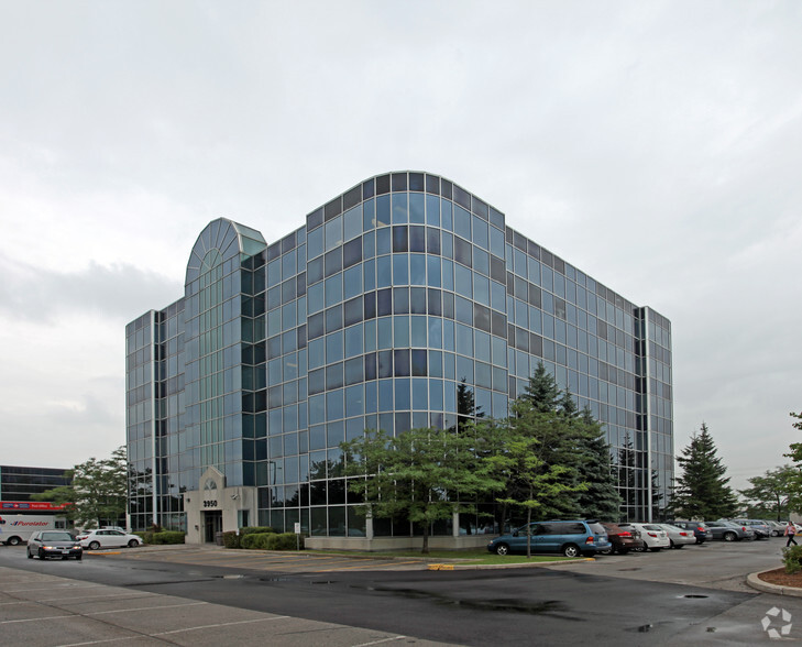 3950 14th Ave, Markham, ON for lease - Building Photo - Image 3 of 20