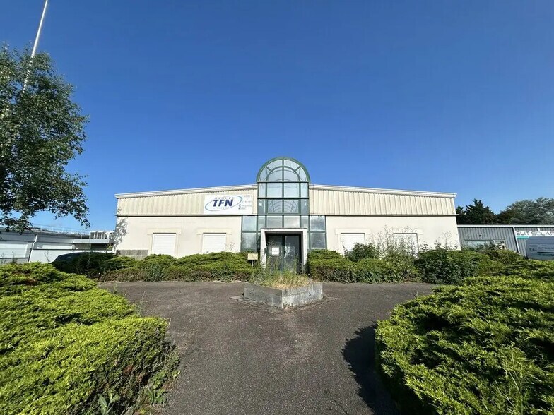 Office in Marly for sale - Building Photo - Image 2 of 6