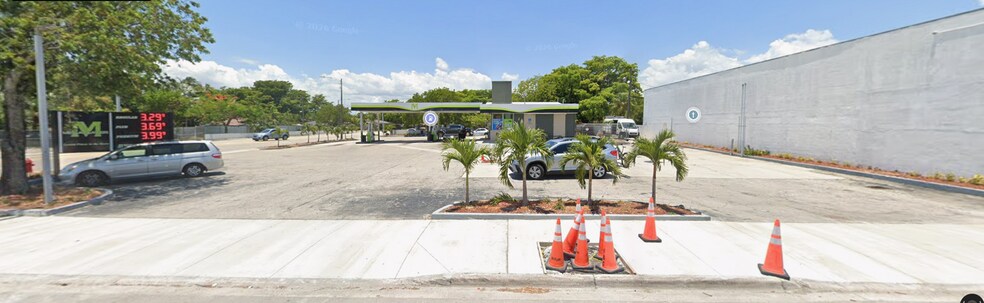 1301 NE 4th Ave, Fort Lauderdale, FL à vendre - Photo du bâtiment - Image 2 de 3
