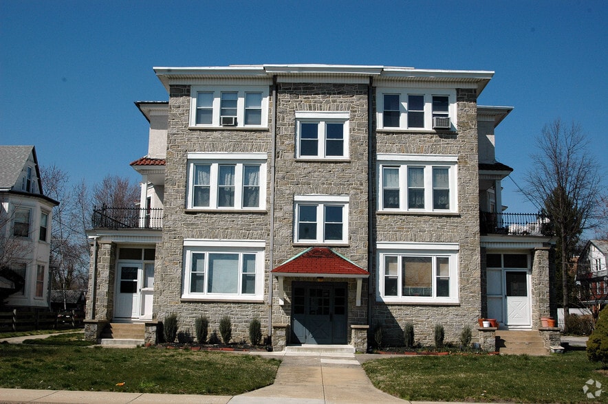 89 E Baltimore Ave, Lansdowne, PA for sale - Building Photo - Image 3 of 5