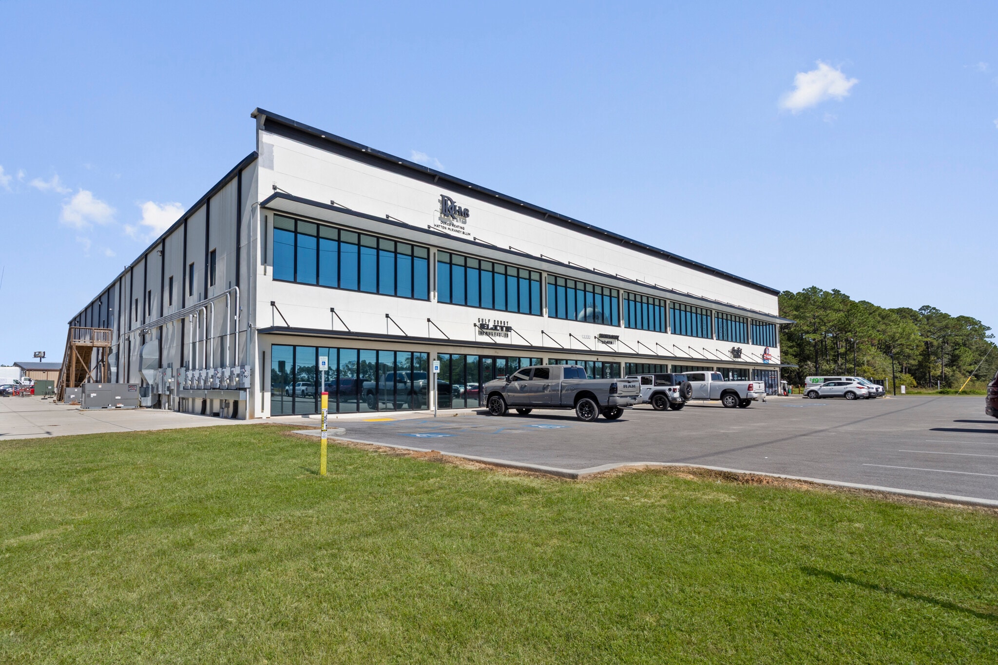 13334 Seaway Rd, Gulfport, MS for lease Building Photo- Image 1 of 27