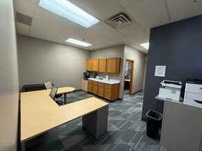 4831-4875 L St, Omaha, NE à louer Photo intérieure- Image 1 de 2