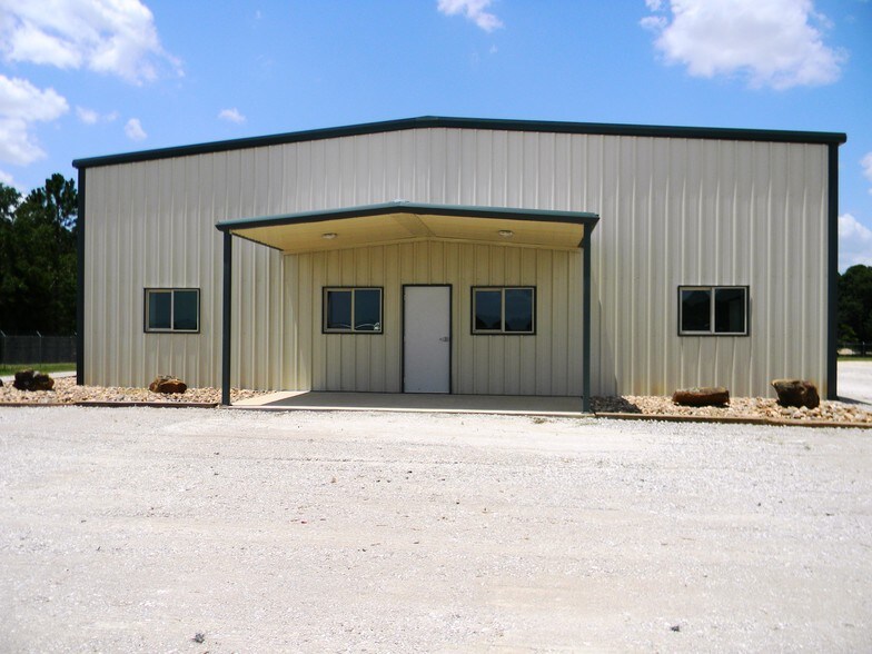 18441 FM 362, Waller, TX à louer - Photo du bâtiment - Image 2 de 15