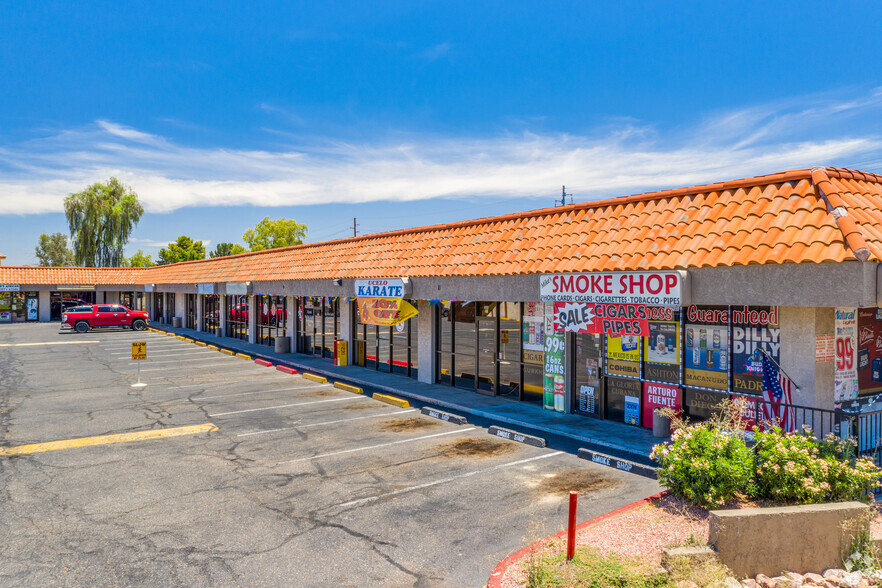 8021 N 43rd Ave, Phoenix, AZ for lease - Building Photo - Image 1 of 5