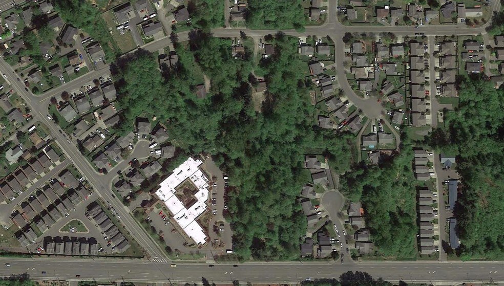 1807 112th St SW, Everett, WA à vendre - Photo du bâtiment - Image 2 de 5