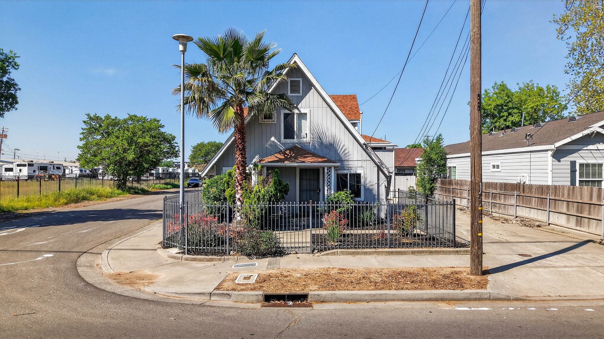 2553 Lexington St, Sacramento, CA for sale Primary Photo- Image 1 of 31