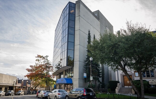 Plus de détails pour 17 Church St, Nanaimo, BC - Bureau à louer