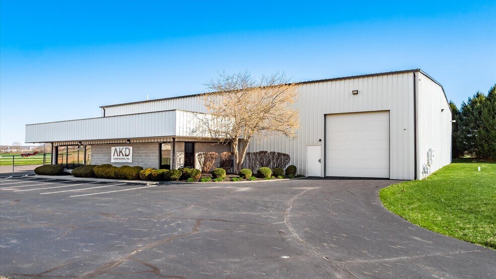 300 Heath Rd, Heath, OH à vendre - Photo du bâtiment - Image 3 de 48