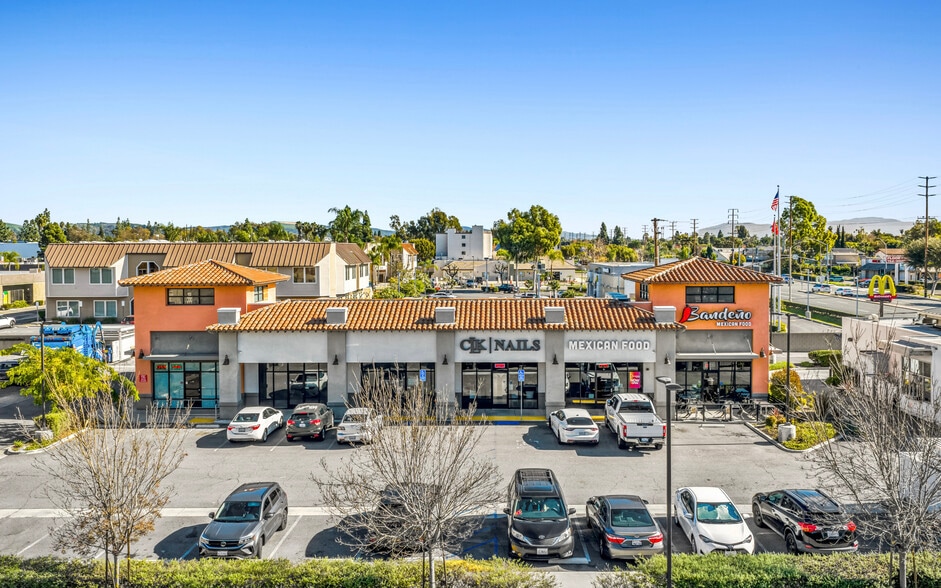 4030-4120 N Harbor Blvd, Fullerton, CA for lease - Building Photo - Image 1 of 3