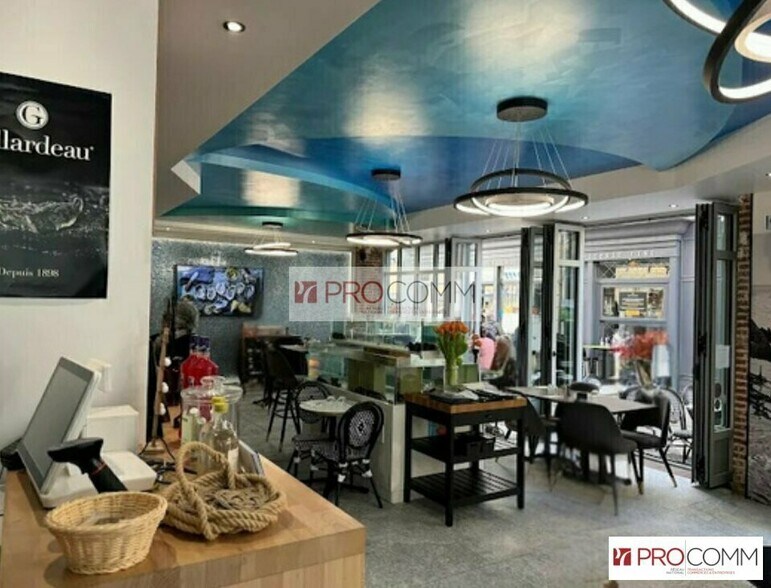 Retail in Chartres for sale - Interior Photo - Image 1 of 6