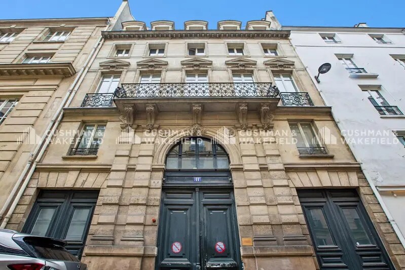 72 Rue Du Faubourg Saint-Honoré, Paris à louer - Photo du bâtiment - Image 3 de 12
