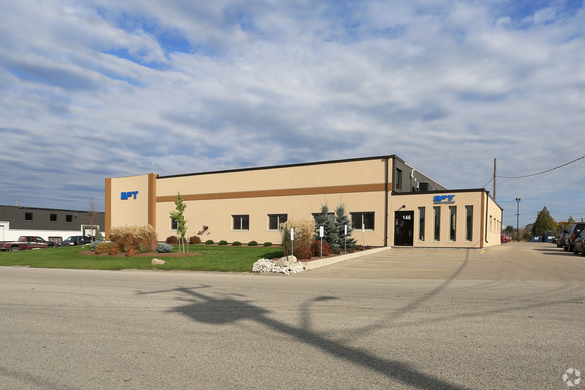 146 Otonabee Dr, Kitchener, ON à vendre Photo principale- Image 1 de 1