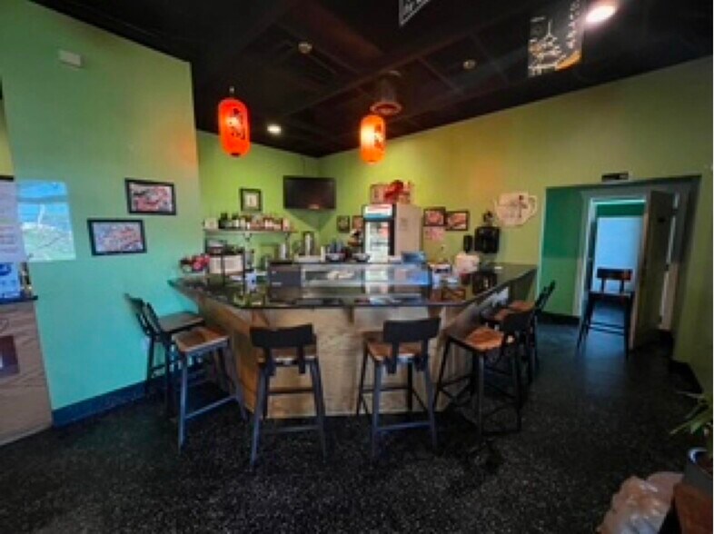 1902 US Highway 92 W, Auburndale, FL à vendre - Photo intérieure - Image 3 de 10