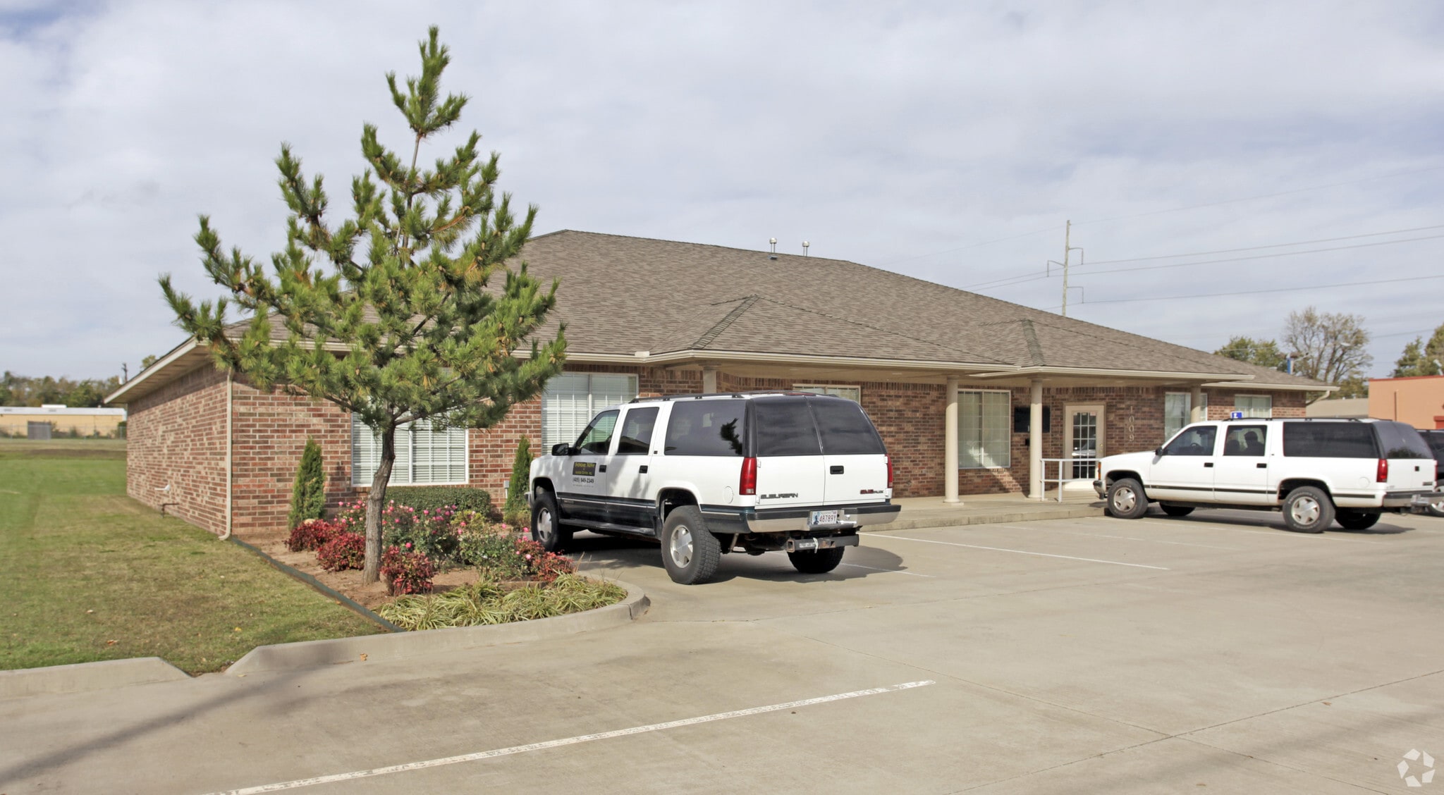 1009 N Meridian Ave, Oklahoma City, OK for sale Primary Photo- Image 1 of 2
