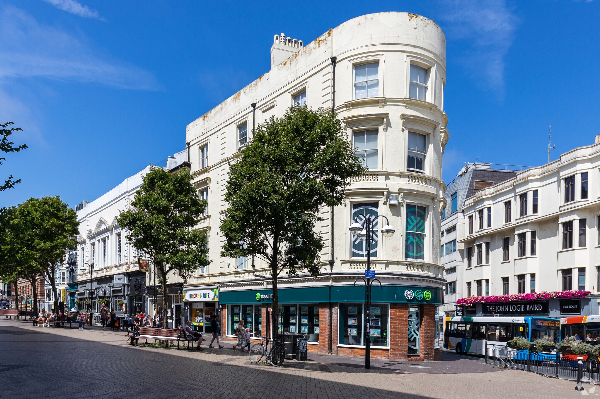 59 Robertson St, Hastings for lease Primary Photo- Image 1 of 5