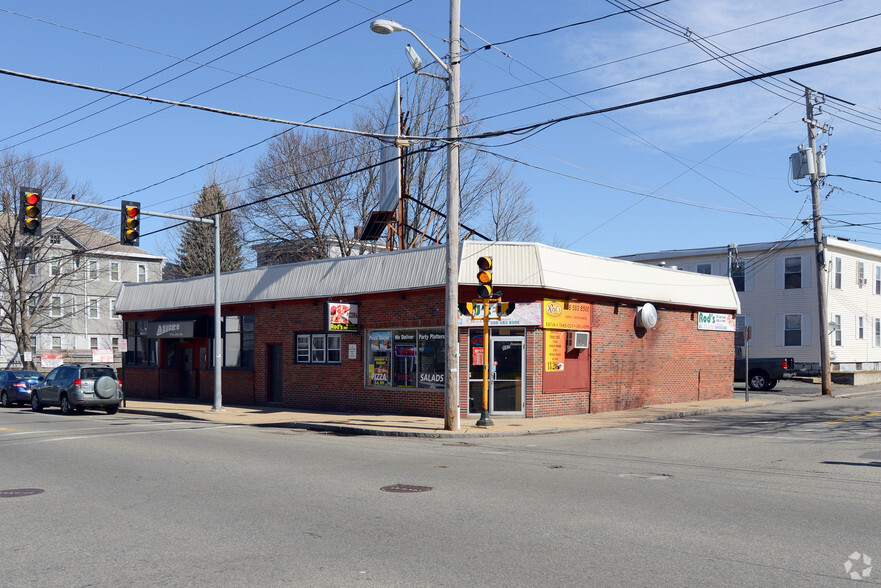 567 N Main St, Brockton, MA à vendre - Photo principale - Image 1 de 1