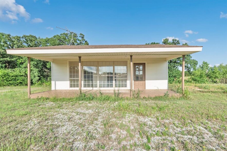 1705 W Walnut St, Tecumseh, OK à vendre - Photo du bâtiment - Image 2 de 4