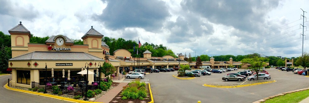 8421-8453 Joiner Way, Eden Prairie, MN for lease - Primary Photo - Image 1 of 2