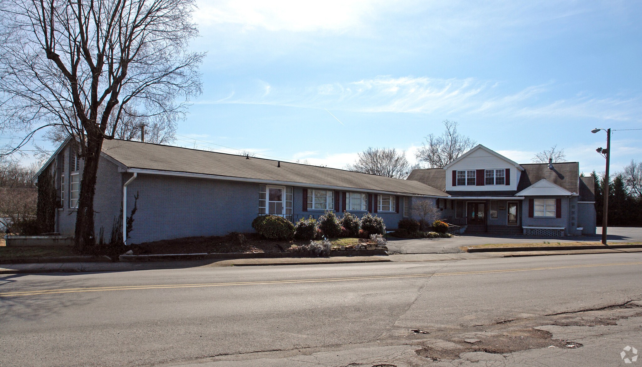 4004 Holston Dr, Knoxville, TN à vendre Photo principale- Image 1 de 5