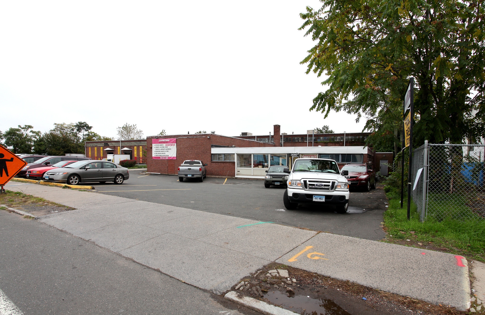 3080 Main St, Hartford, CT for sale Primary Photo- Image 1 of 11