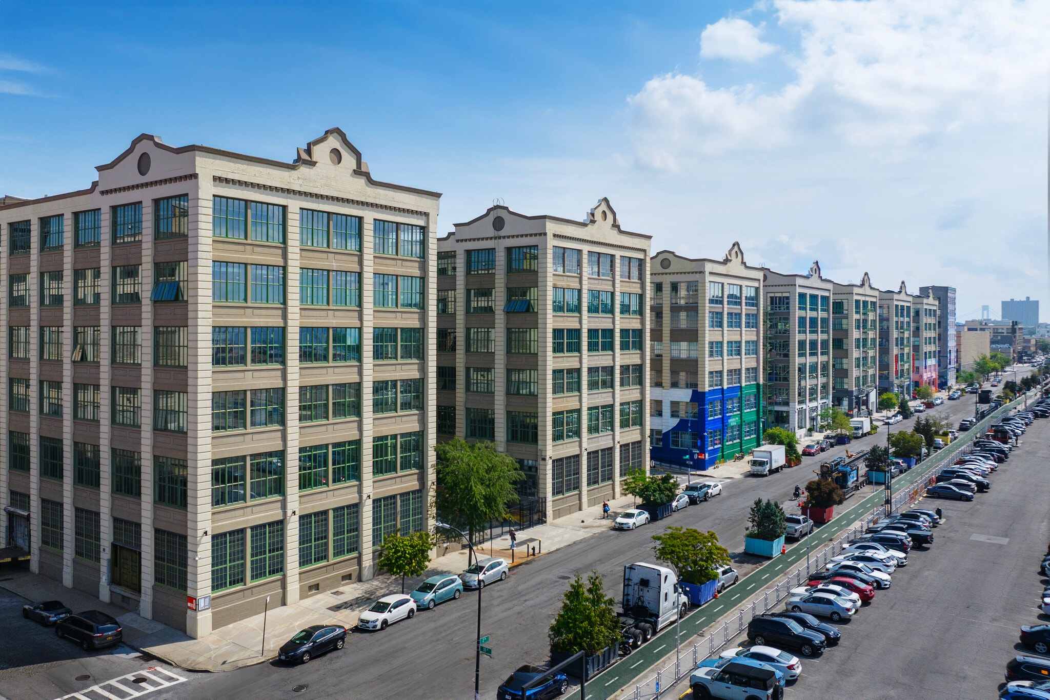 220 36th St, Brooklyn, NY for lease Primary Photo- Image 1 of 31