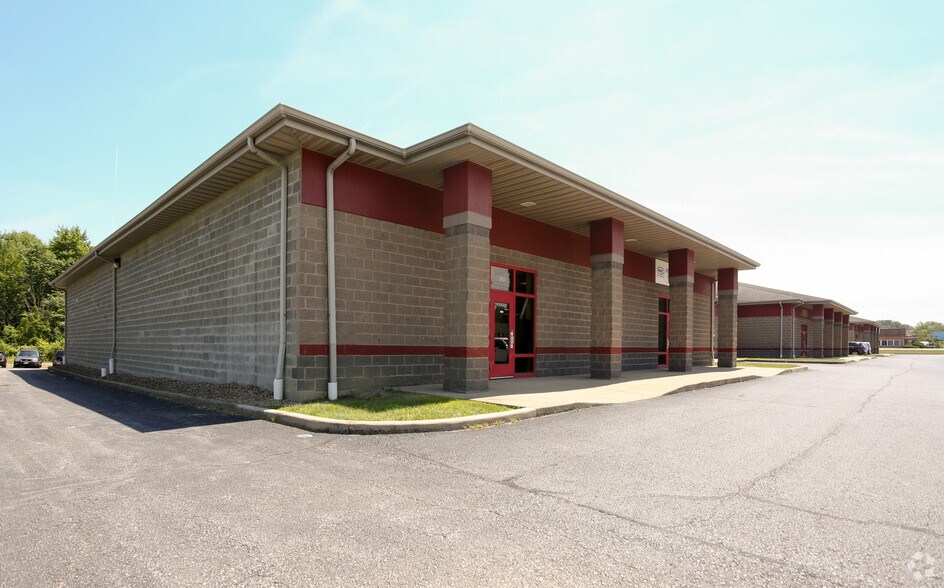 603-643 N Meridian Rd, Youngstown, OH for sale - Primary Photo - Image 1 of 13