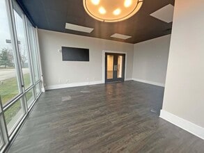 1850 Bryant Rd, Lexington, KY à louer Photo intérieure- Image 1 de 13