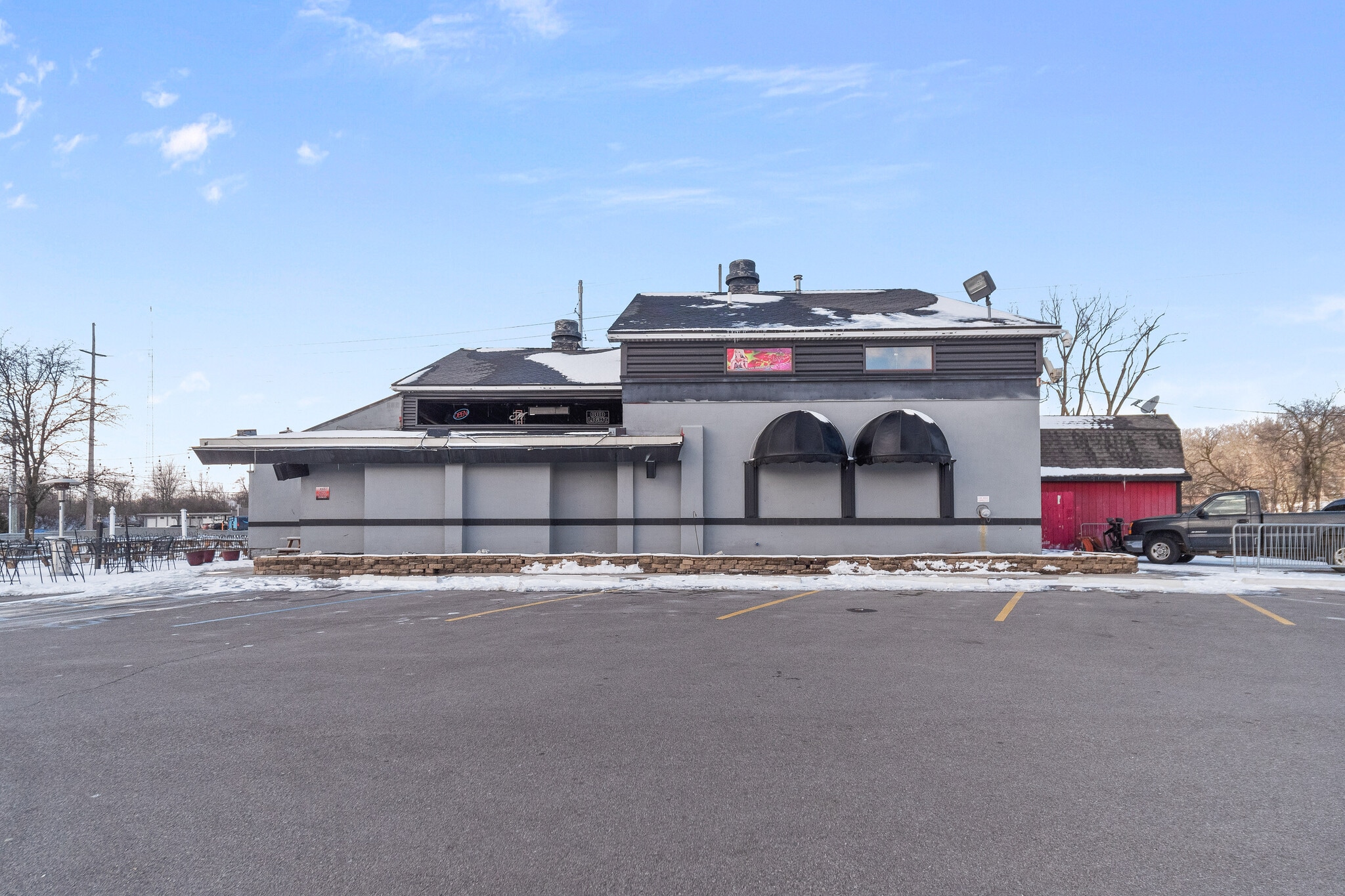 2440 W Jefferson Blvd, Fort Wayne, IN for sale Building Photo- Image 1 of 7