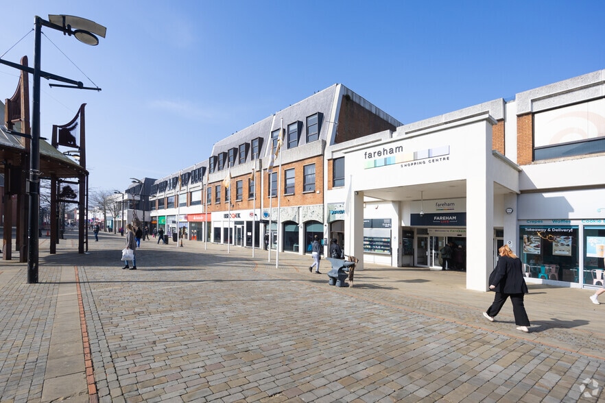 38 Osborn Rd, Fareham for lease - Building Photo - Image 2 of 35