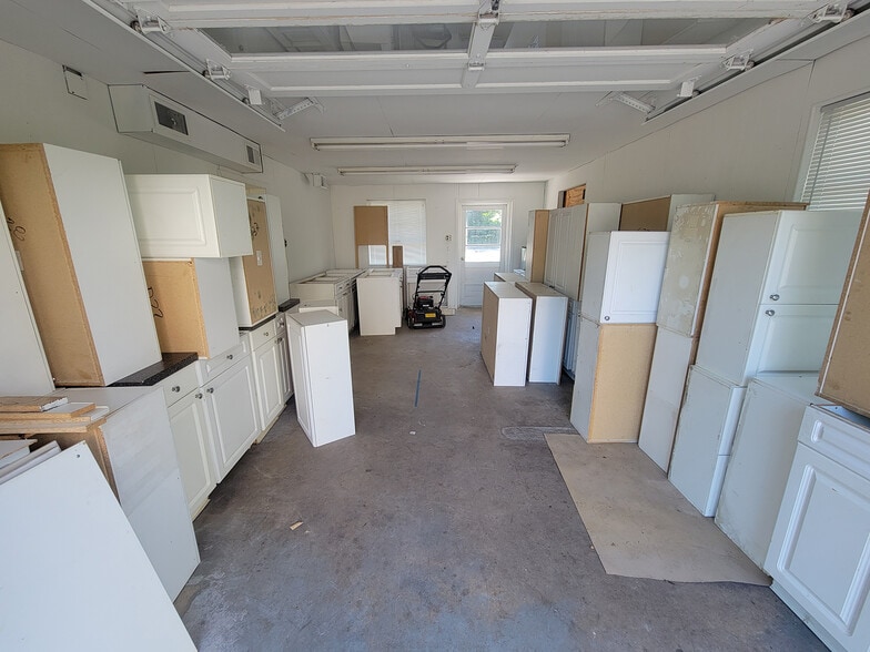 37 Mill Creek, East Stroudsburg, PA for lease - Interior Photo - Image 3 of 26