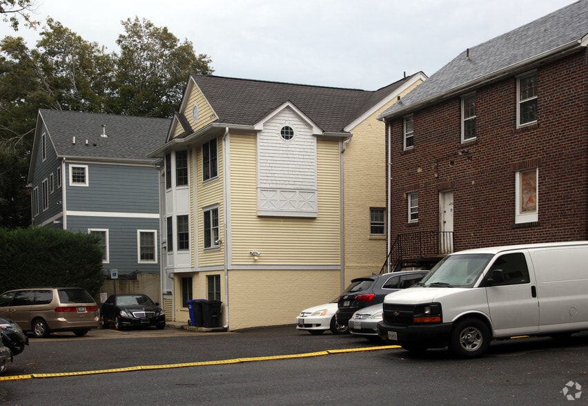 4709 Maple Ave, Bethesda, MD for sale - Building Photo - Image 2 of 2