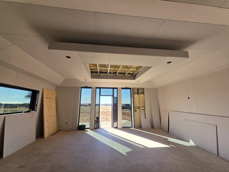 13530 Pine St, Edmond, OK à louer - Photo du bâtiment - Image 3 de 4