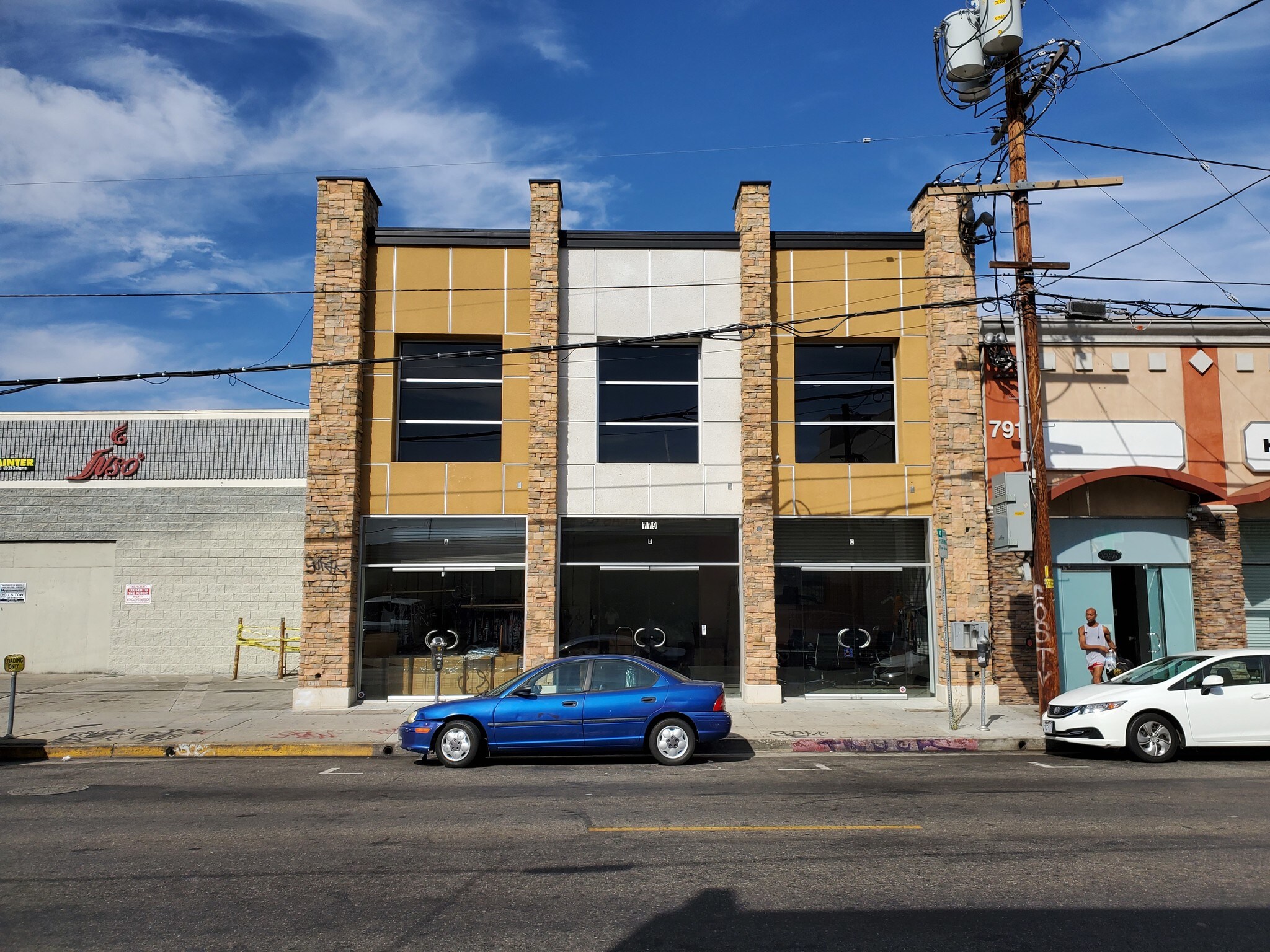 779 E Pico Blvd, Los Angeles, CA for lease Primary Photo- Image 1 of 18