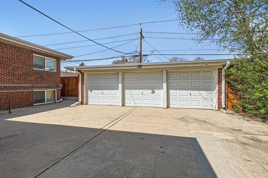 1311-1317 Jasmine St, Denver, CO à vendre - Photo du bâtiment - Image 2 de 28