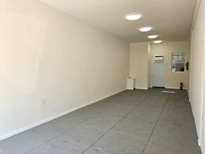 5865-5871 Melrose Ave, Los Angeles, CA for lease Interior Photo- Image 2 of 9