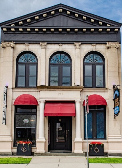 171 Main St, Hudson Falls, NY for sale - Building Photo - Image 1 of 61