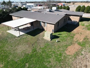 817 Elks Blvd, Ardmore, OK - Aerial  map view - Image1