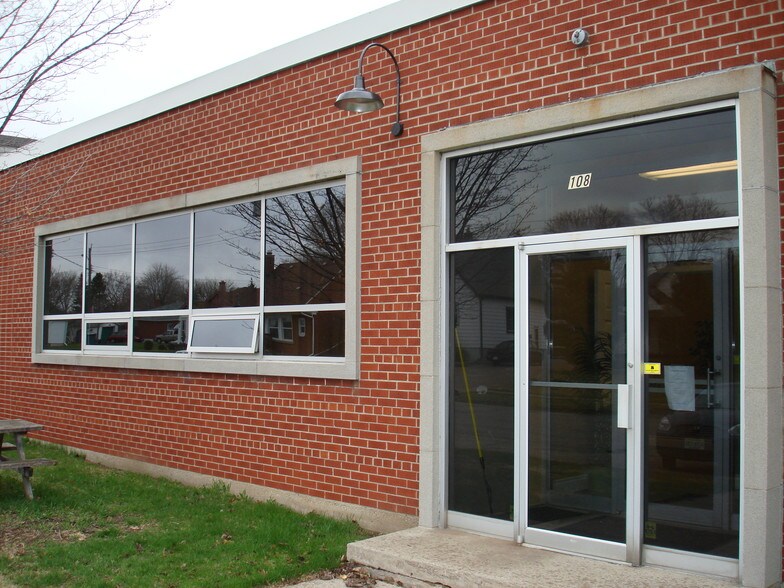 108 Birch Ave, Kitchener, ON à vendre - Photo principale - Image 1 de 1