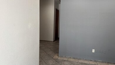 5405-5541 NW 82nd Ave, Miami, FL for lease Interior Photo- Image 2 of 6