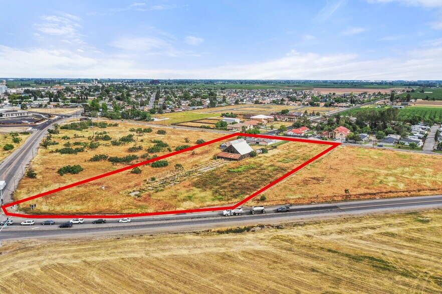 5000 Nunes Rd, Turlock, CA à vendre - Aérien - Image 2 de 25
