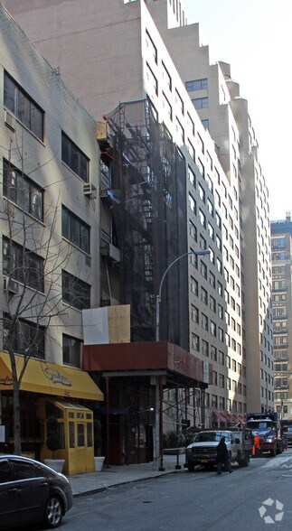33 E 61st St, New York, NY à louer - Photo principale - Image 1 de 3
