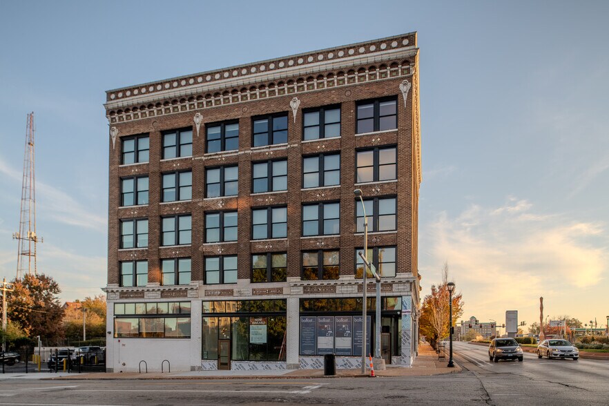 1500-1506 S Grand Blvd, Saint Louis, MO à louer - Photo du bâtiment - Image 2 de 6