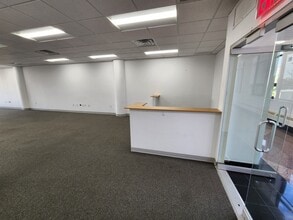 36-36 33rd St, Long Island City, NY for lease Interior Photo- Image 2 of 12