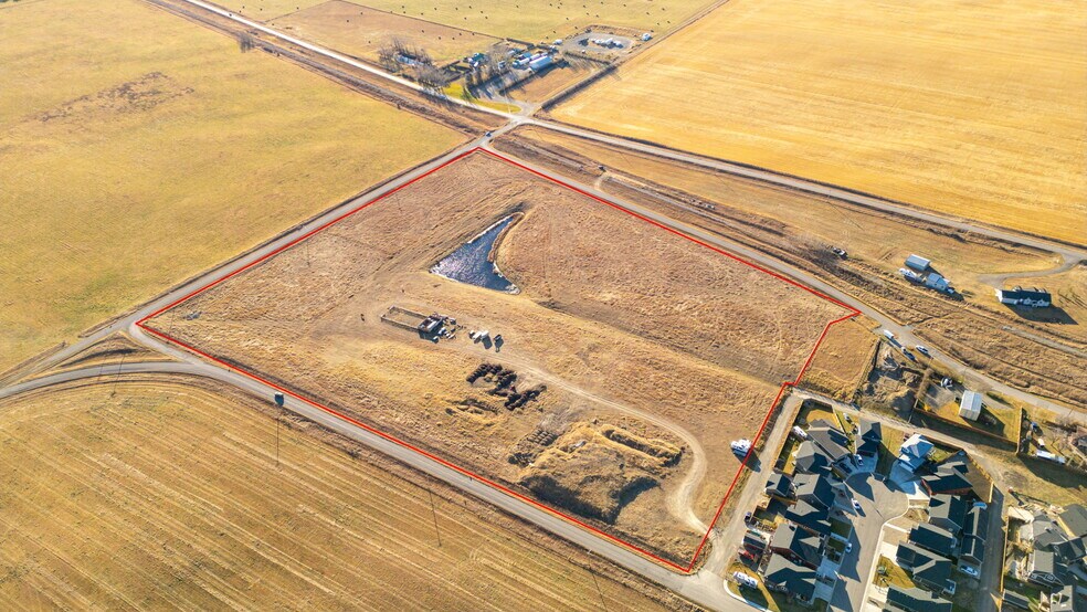 Ross Avenue Ave, Cayley, AB à vendre - Aérien - Image 2 de 13