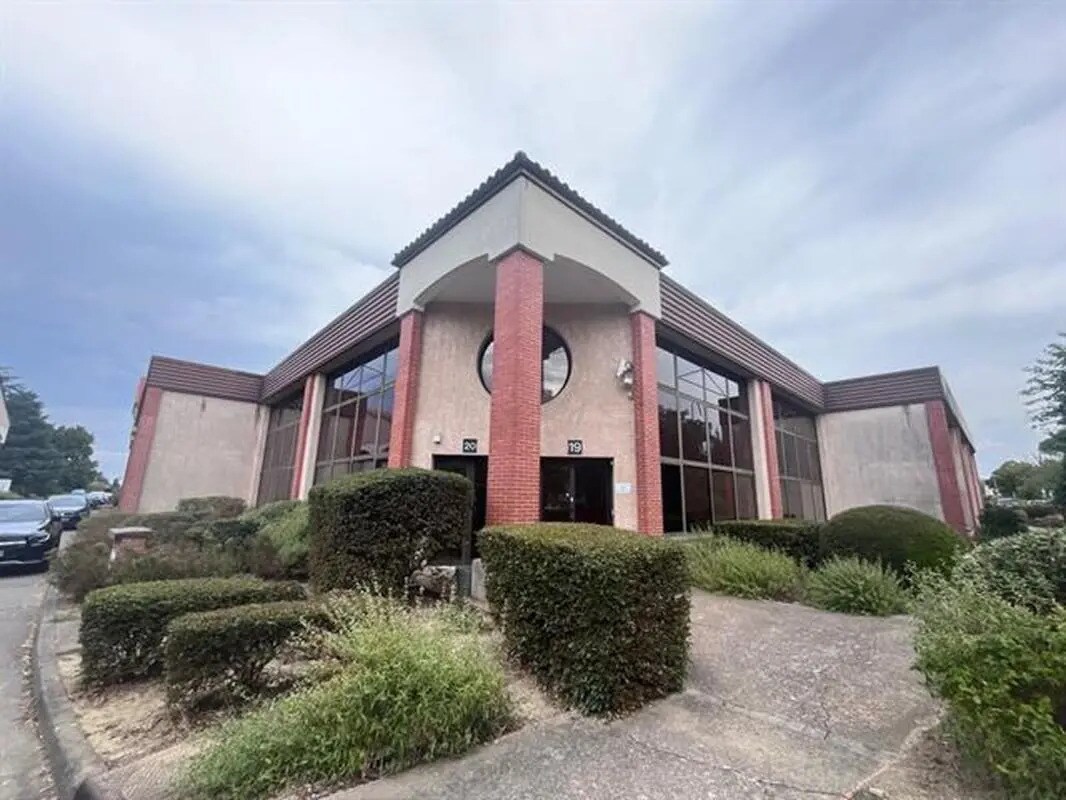 18 Avenue Charles De Gaulle, Balma for lease Building Photo- Image 1 of 12