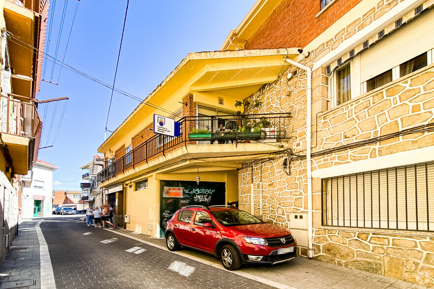 Calle Escuadra, 17, Moralzarzal, Madrid for lease - Primary Photo - Image 1 of 2