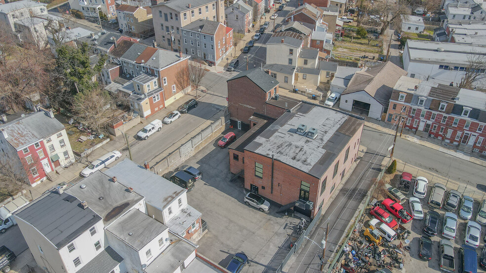 368 E Moore St, Norristown, PA for sale - Building Photo - Image 1 of 1