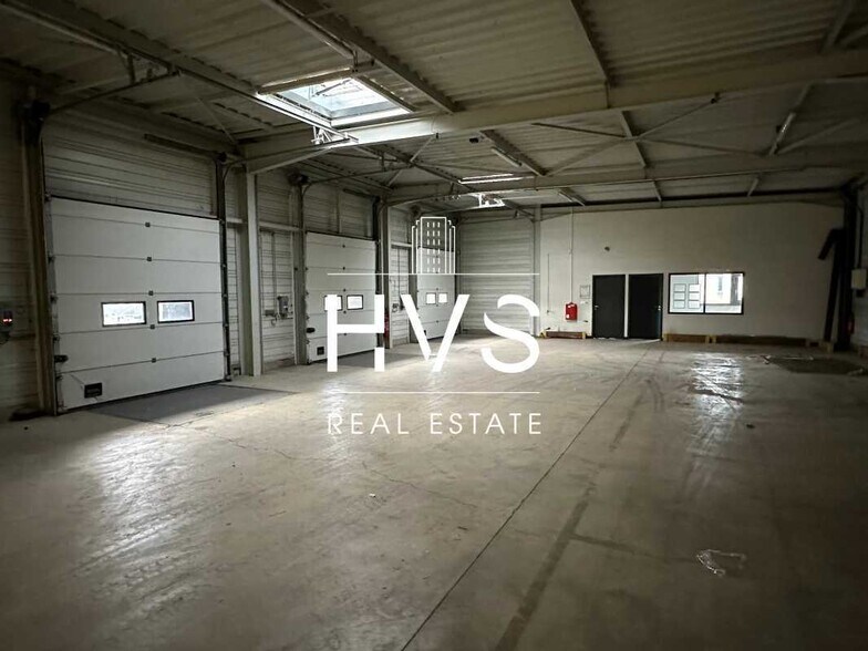 105 Rue Francois Hennebique, Aix-en-Provence for lease - Building Photo - Image 2 of 11