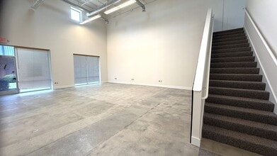 1320 Ellsworth Industrial Blvd NW, Atlanta, GA for lease Interior Photo- Image 2 of 8